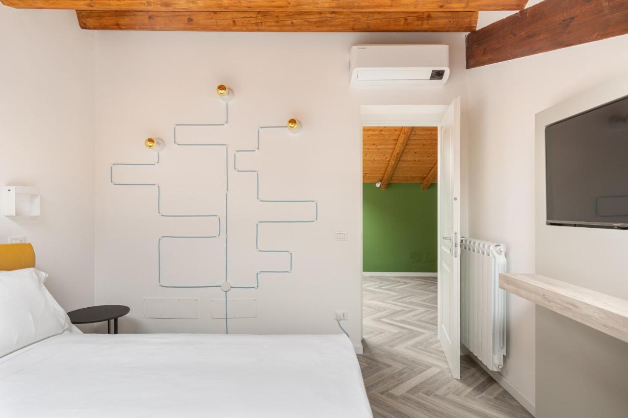 Principe Di Paterno - Budget Double Rooms & Breakfast Палермо Екстериор снимка